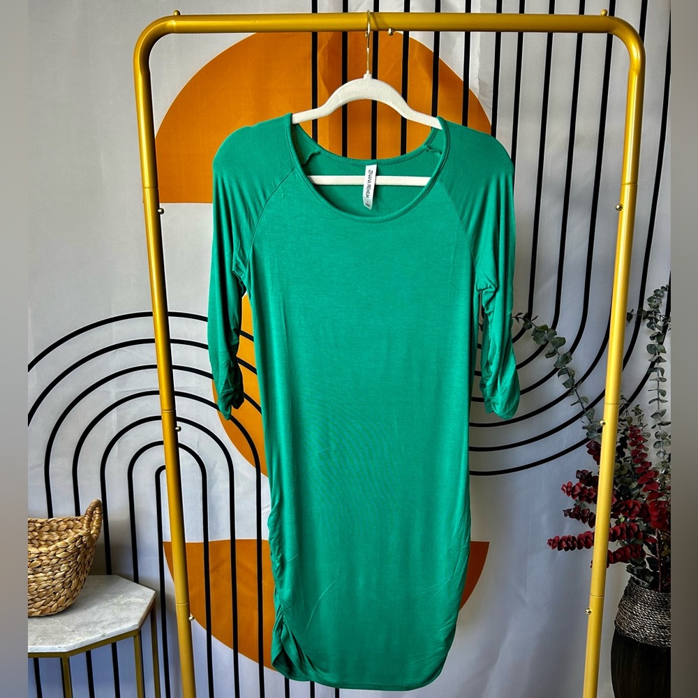 Zenana Premium Green Tunic w/ Ruching Detail!